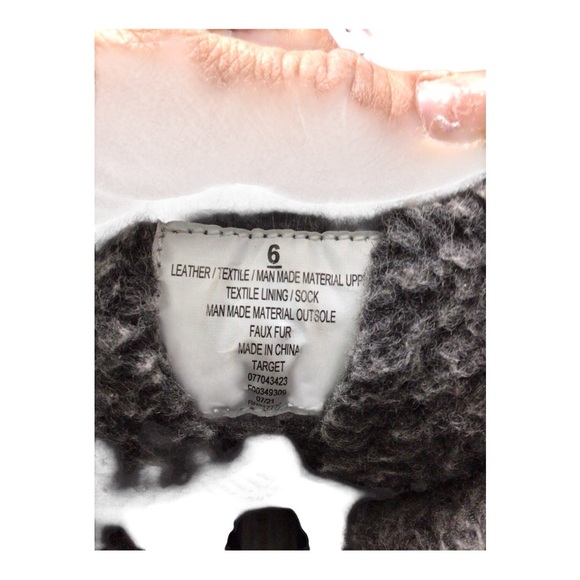 Target Black and Camouflage Winter Boots - Picture 6 of 6